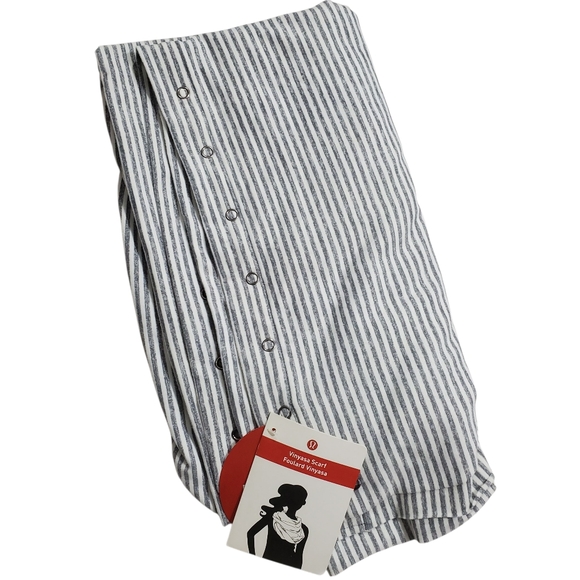 Lululemon Vinyasa Scarf Rulu Grey Stripe Reversible Yoga Athletic NWT - Picture 1 of 10